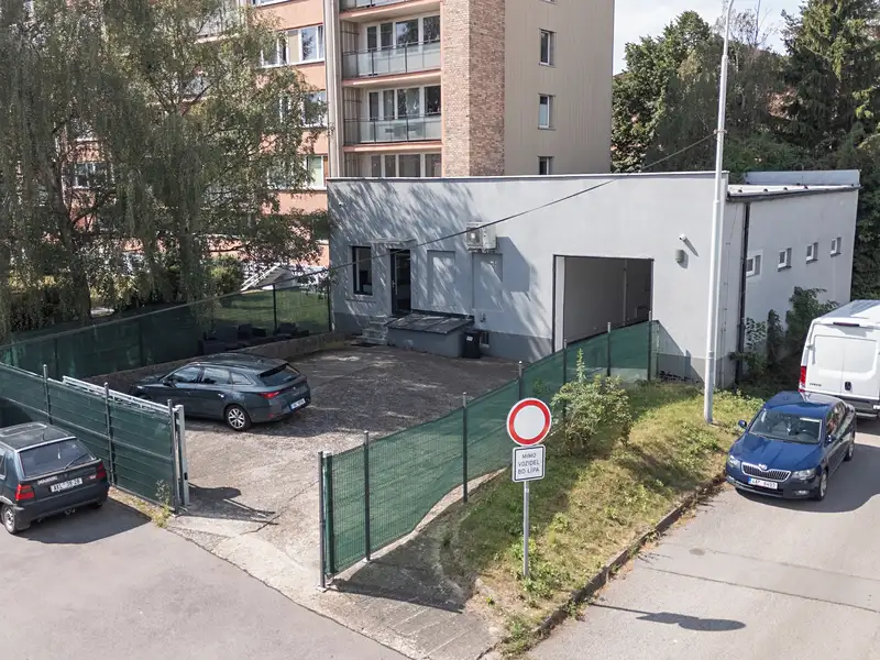 Prodej skladového prostoru 210 m², Praha – náhled fotky 2