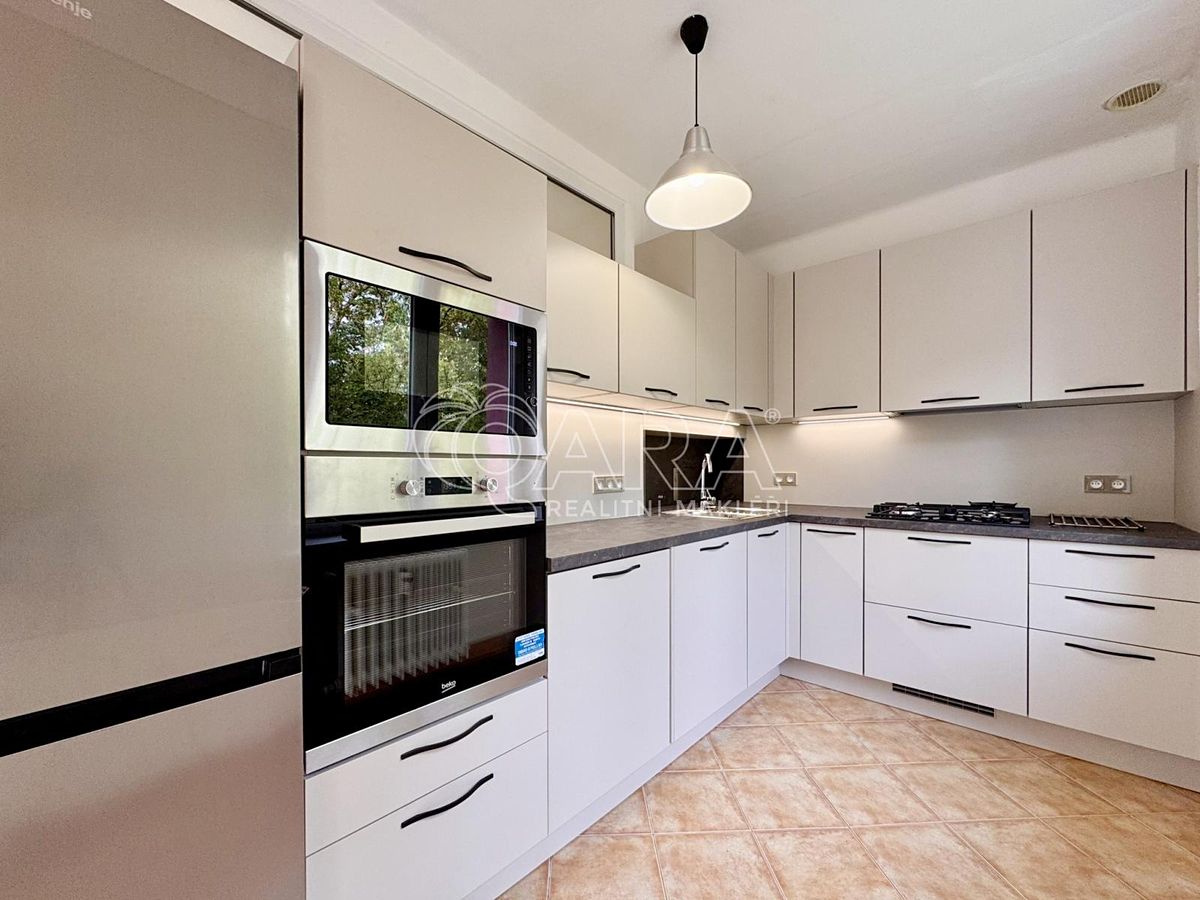 Pronájem bytu 2+kk 52 m²