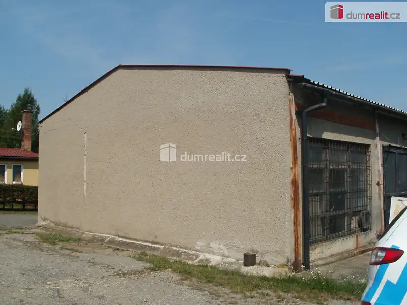 Pronájem garáže 100 m², Branky – náhled fotky 2