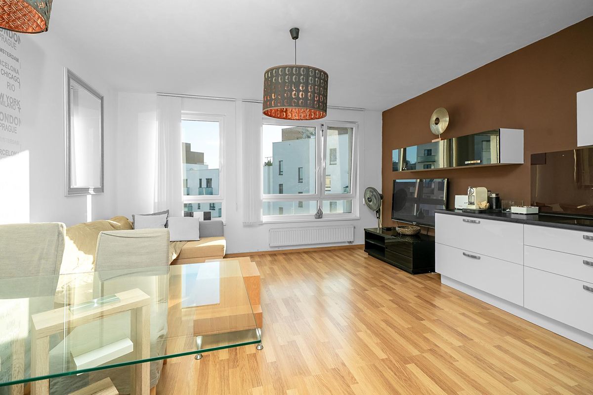 Pronájem bytu 2+kk 60 m²