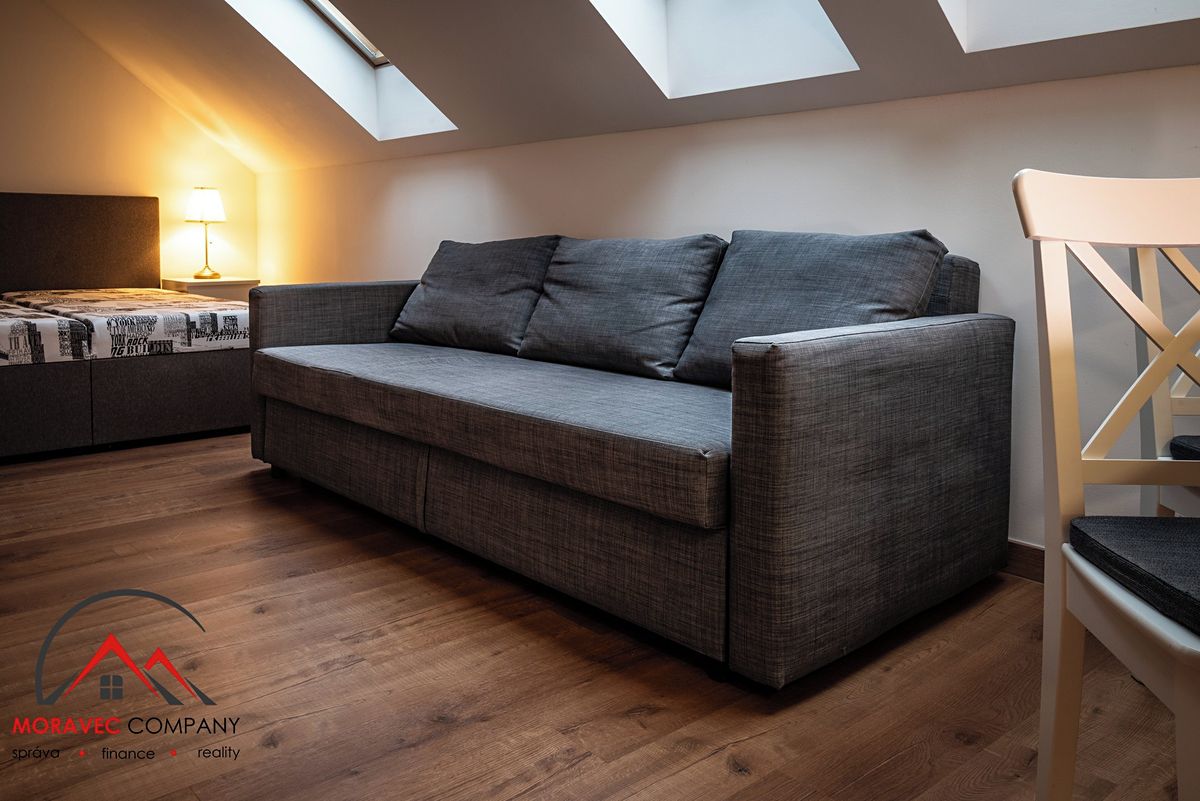 Pronájem bytu 1+kk 38 m² – fotografie 5