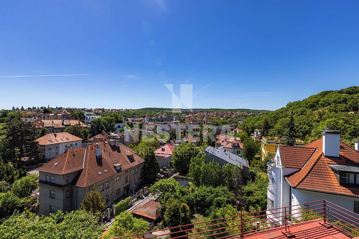 Prodej vily 397 m², pozemek 1337 m² – fotografie 3