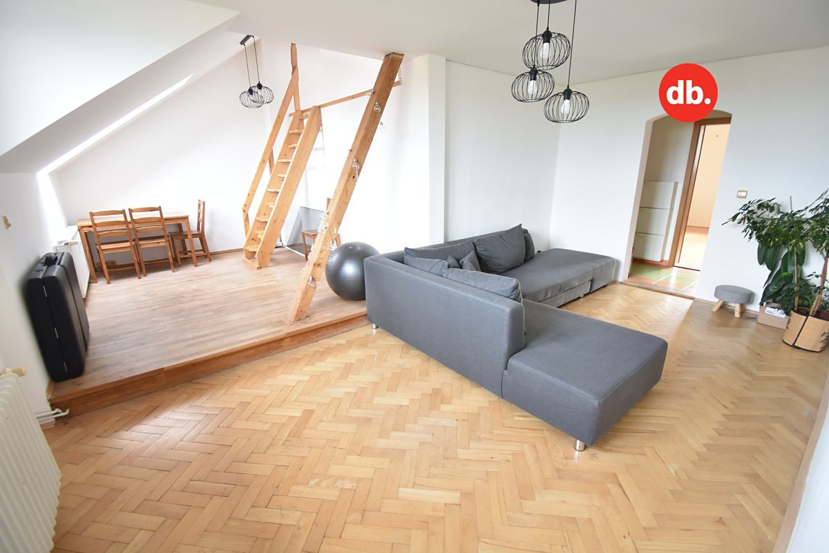 Pronájem bytu 3+1 74 m²