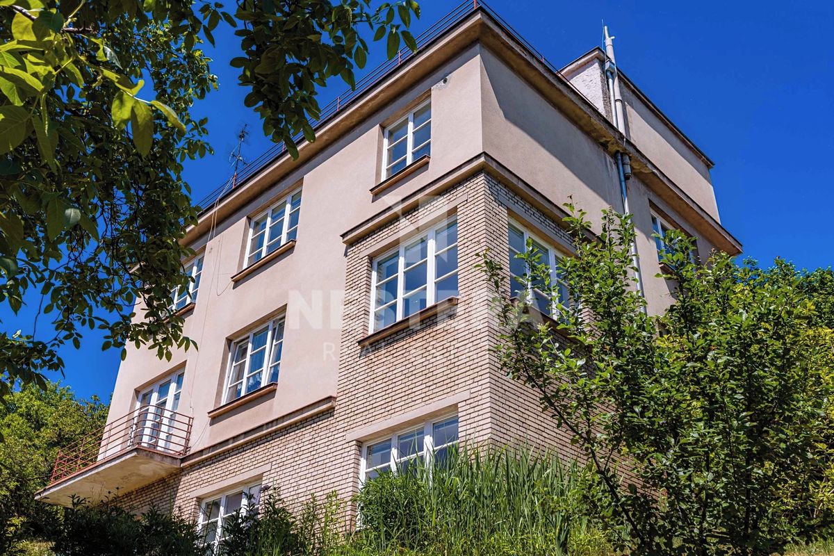 Prodej vily 397 m², pozemek 1337 m² – fotografie 4
