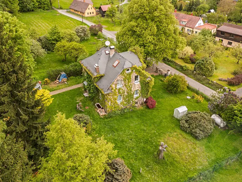 Prodej rodinného domu 240 m², pozemek 1039 m², Liberec – náhled fotky 2