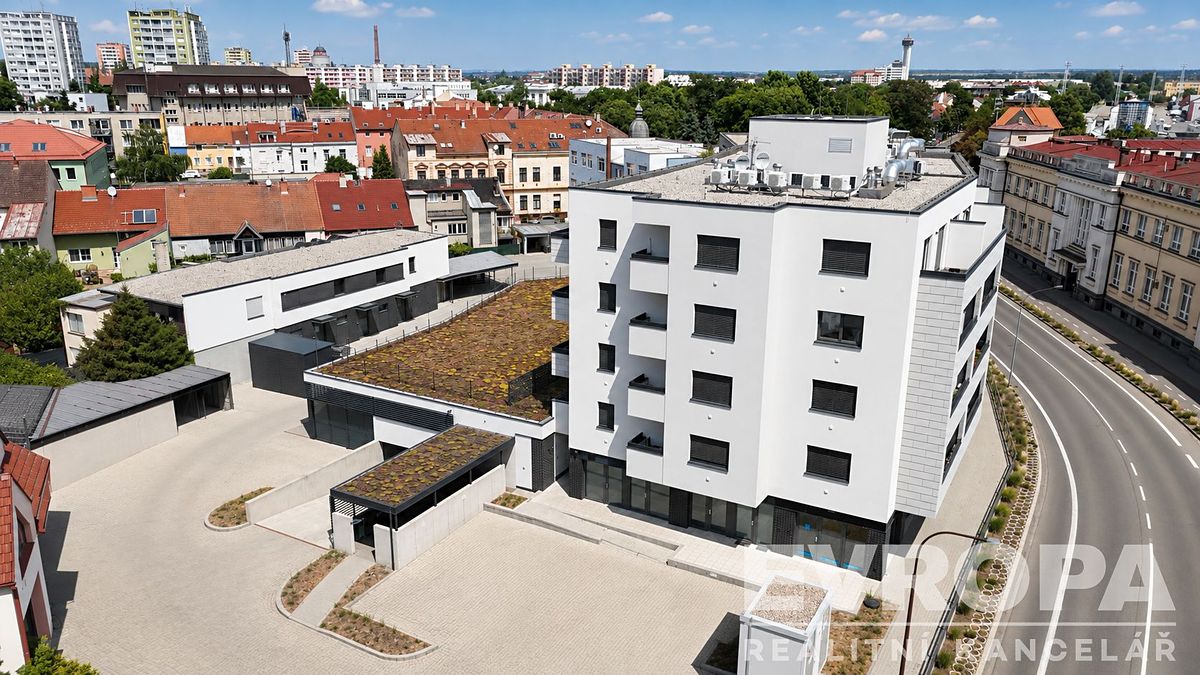 Pronájem bytu 2+kk 35 m² – fotografie 3