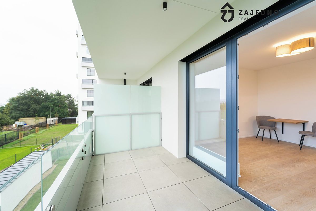 Pronájem bytu 1+kk 35 m²