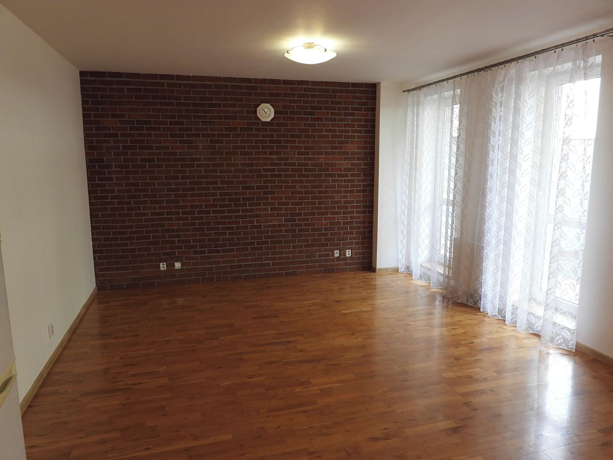 Pronájem bytu 2+kk 49 m² – fotografie 5