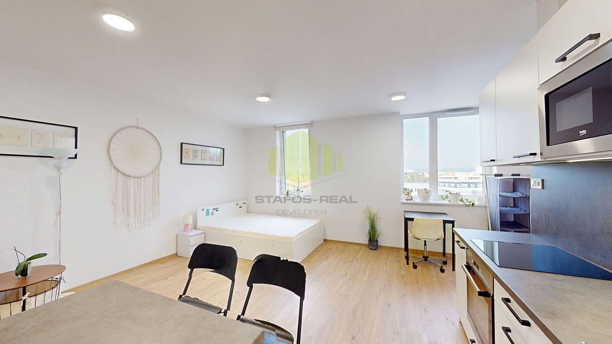 Pronájem bytu 1+kk 50 m² – fotografie 4