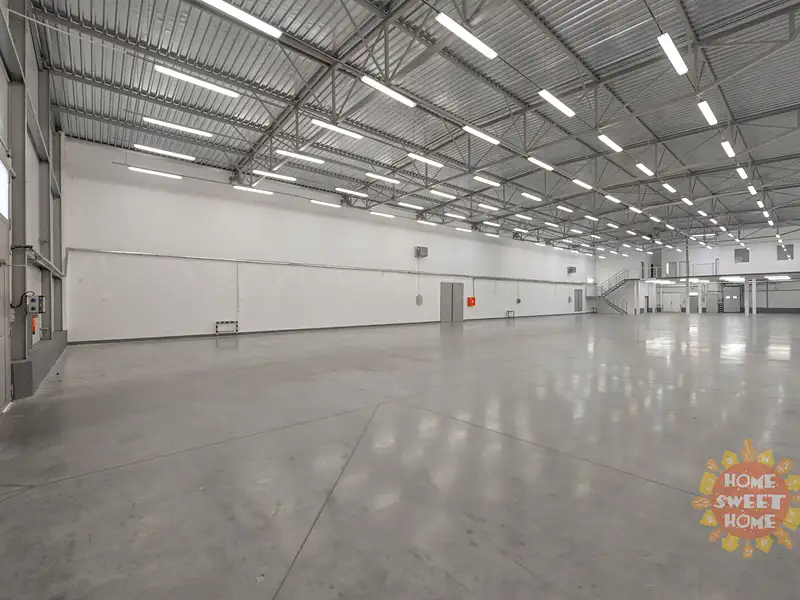 Pronájem skladového prostoru 1395 m², Praha – náhled fotky 2