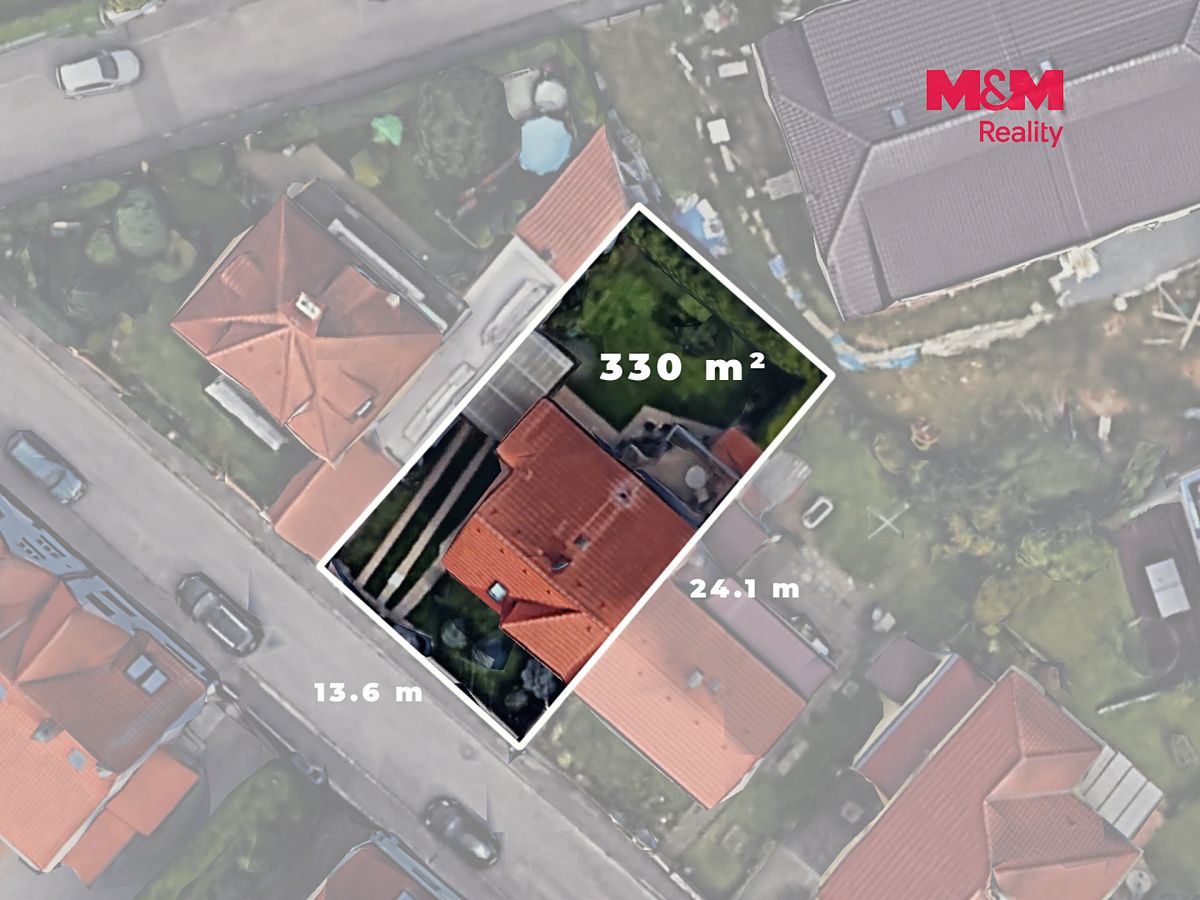 Pronájem rodinného domu 160 m², pozemek 330 m² – fotografie 3