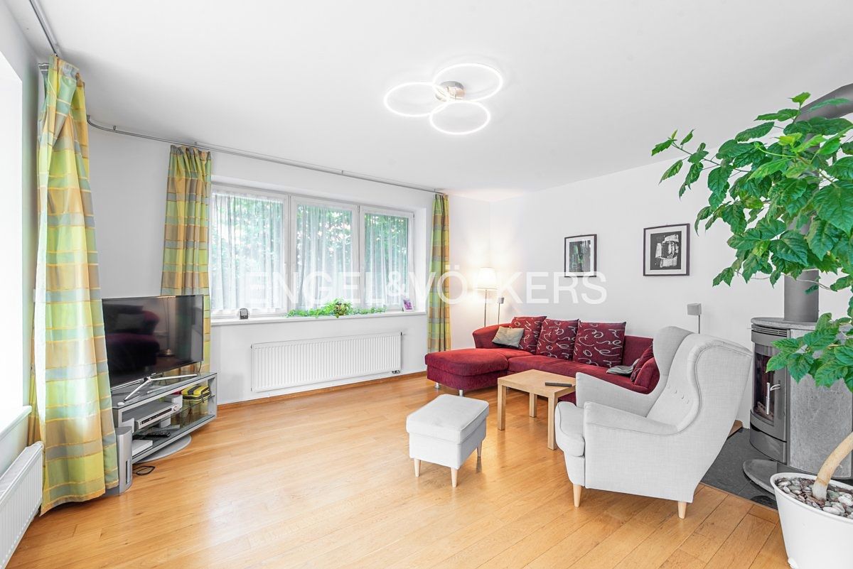 Prodej rodinného domu 170 m², pozemek 282 m² – fotografie 4
