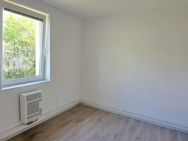 Pronájem bytu 2+1 60 m², Jihlava – náhled fotky 2