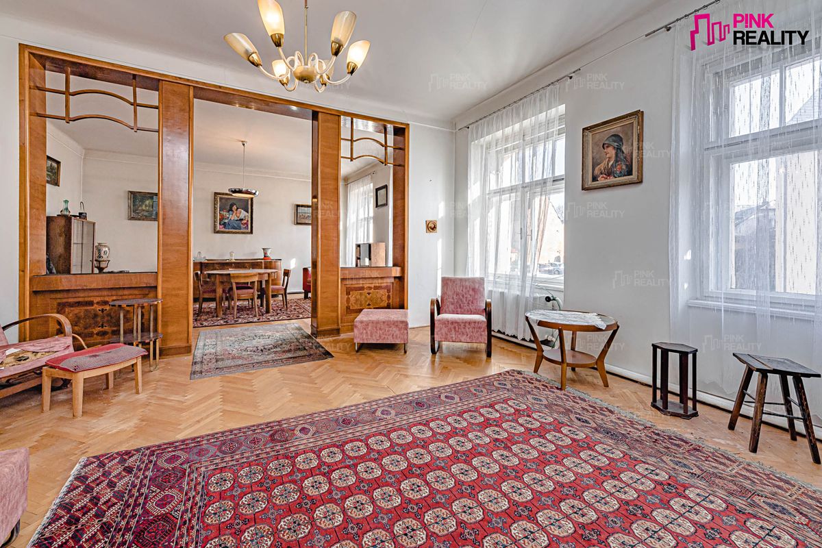 Prodej činžovního domu 909 m² – fotografie 2