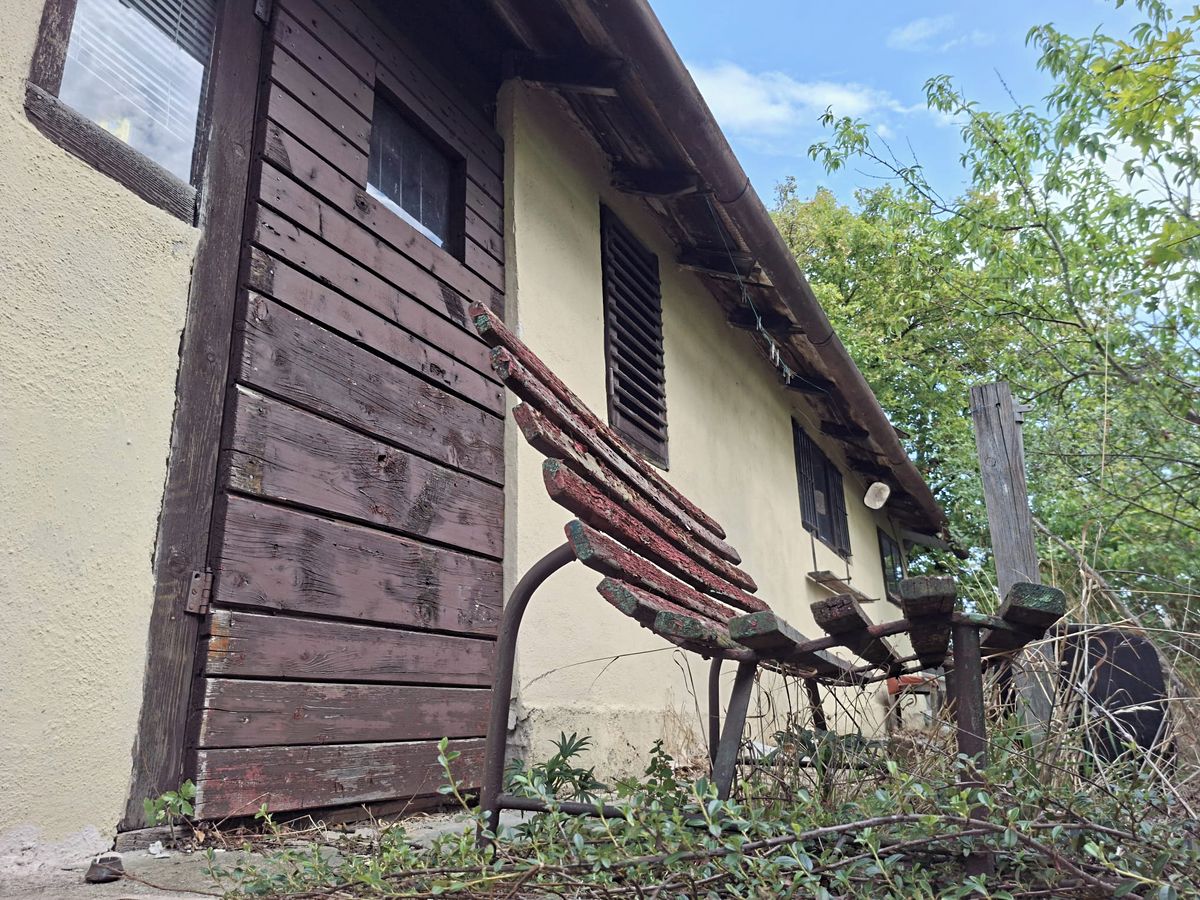 Prodej chaty 35 m², pozemek 1992 m² – fotografie 2