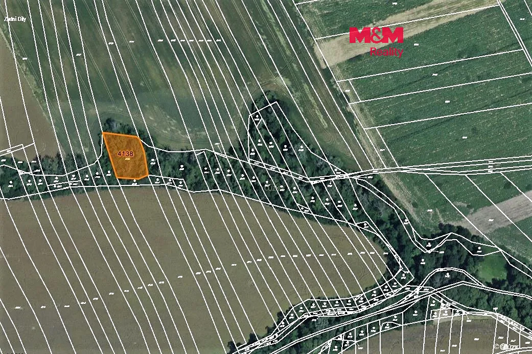 Prodej pozemku 1572 m²