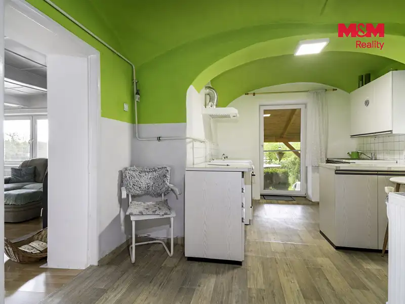 Prodej chalupy 120 m², pozemek 1065 m², Uhersko – náhled fotky 2