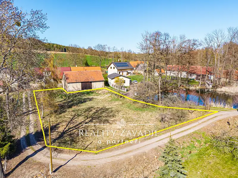 Prodej stavebního pozemku 1230 m², Jankov – náhled fotky 1