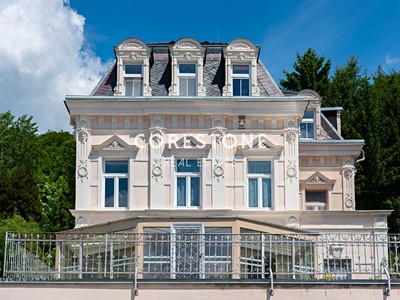 Комерційне приміщення на продаж, 701 м² (2 з 18)