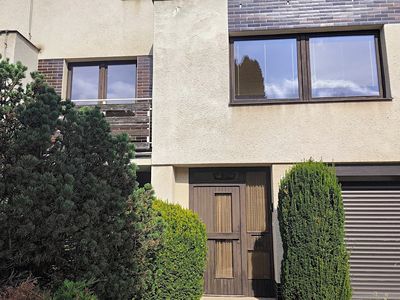 Pronájem rodinného domu 309 m², pozemek 152 m²
