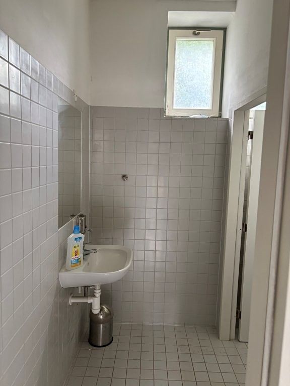 Pronájem obchodního prostoru 63 m² – fotografie 5