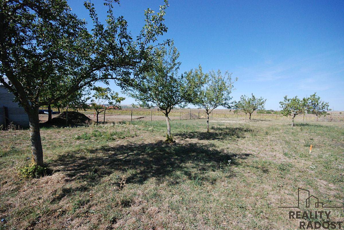 Prodej stavebního pozemku 580 m² – fotografie 3
