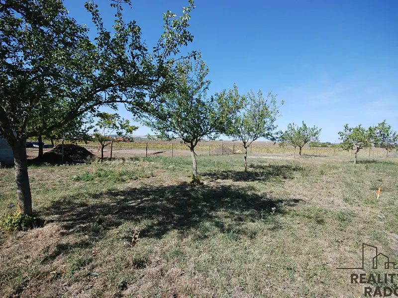 Prodej stavebního pozemku 580 m², Velké Němčice – náhled fotky 3