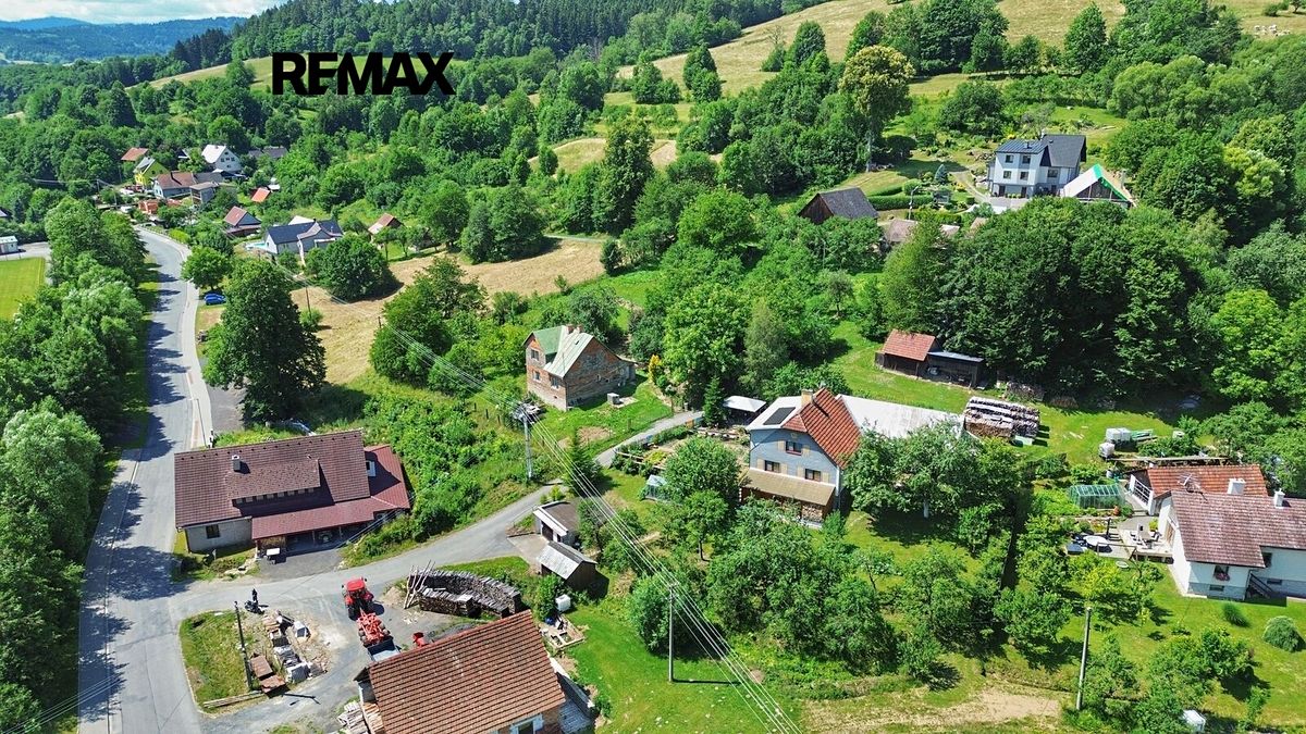 Prodej rodinného domu 79 m², pozemek 1417 m² – fotografie 3