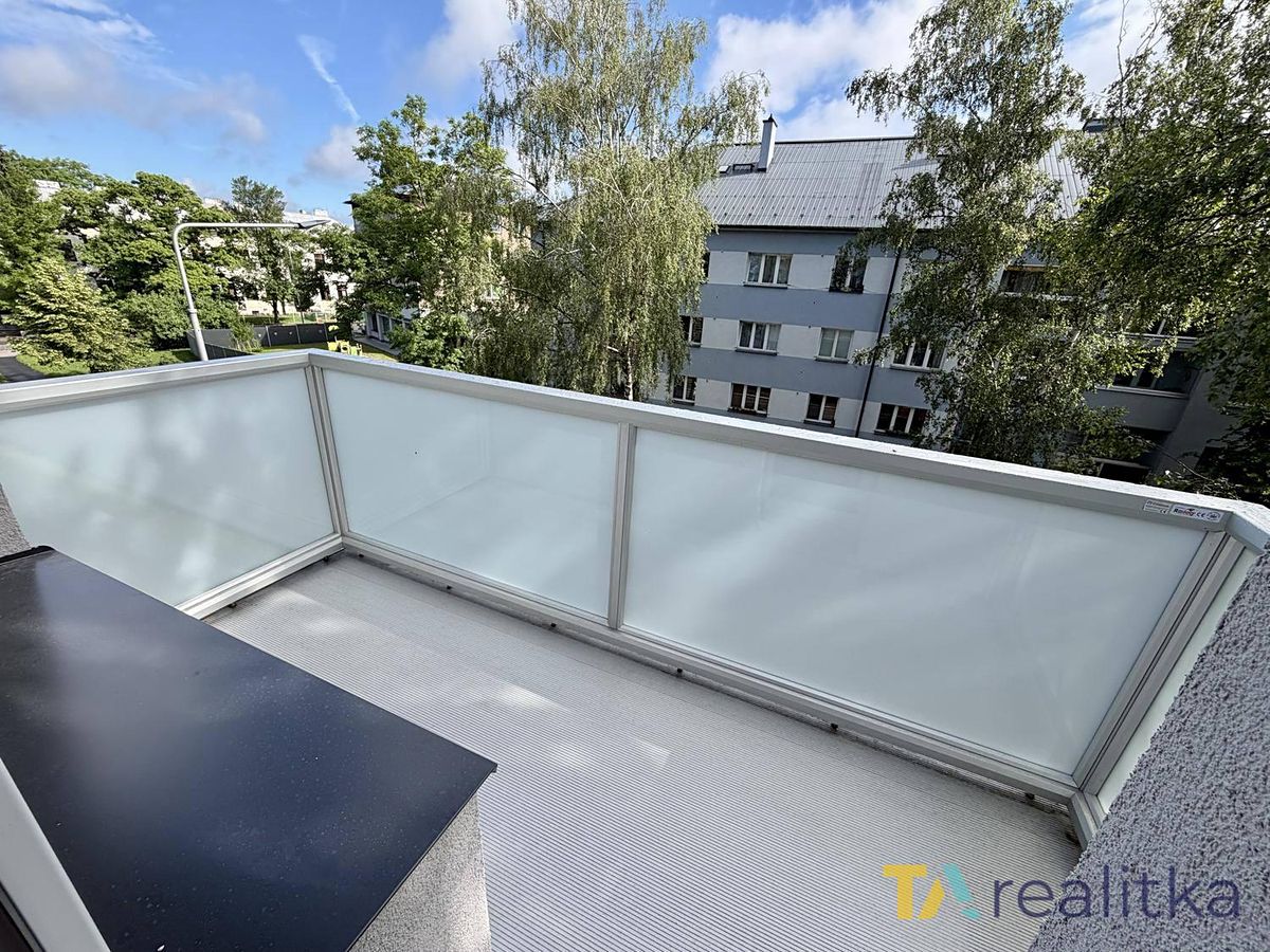 Pronájem bytu 2+1 68 m² – fotografie 3