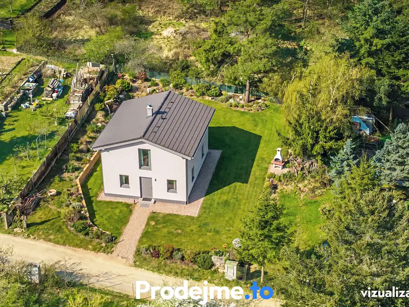 Prodej zahrady 589 m², Střelice – náhled fotky 1