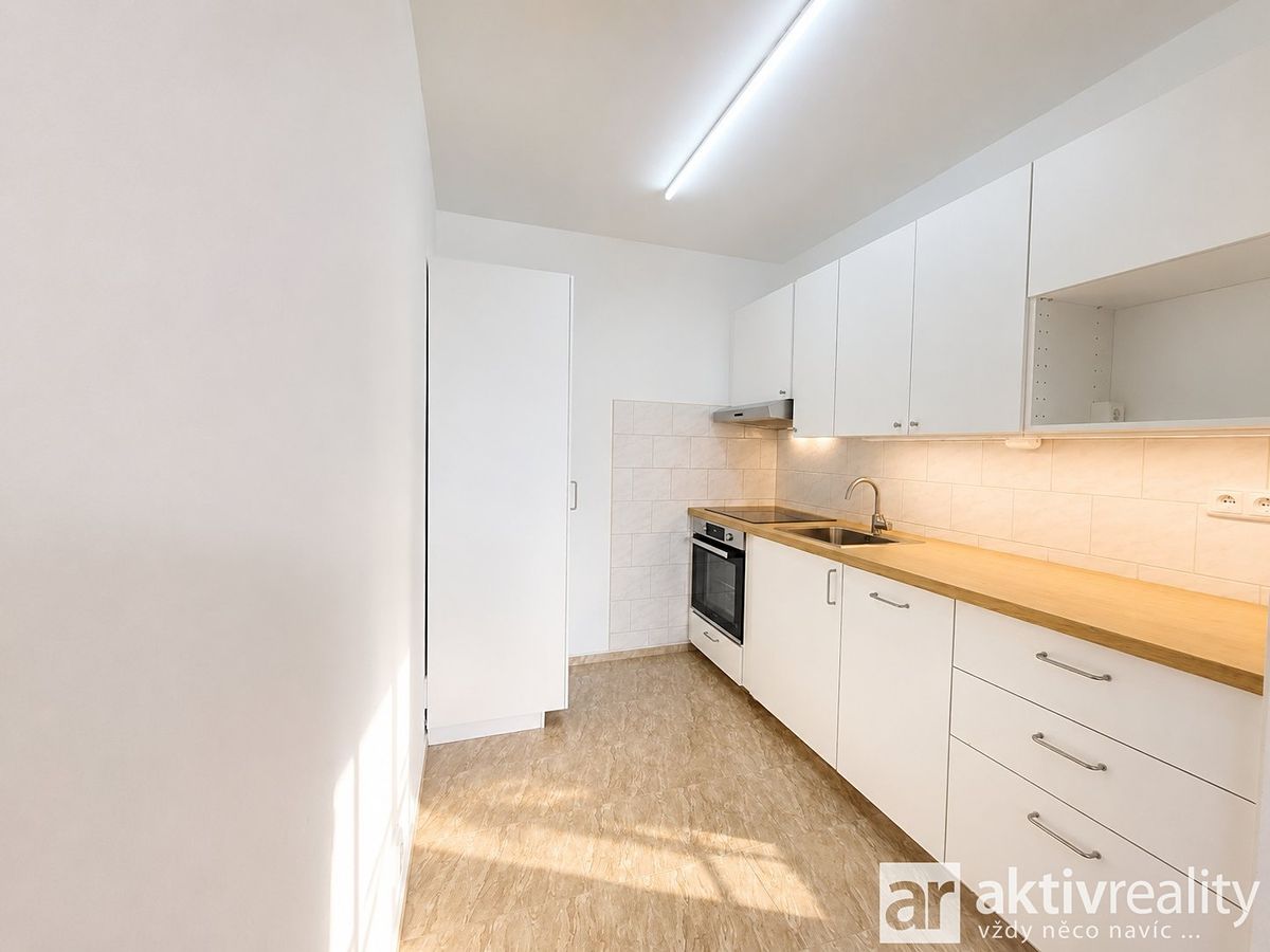 Pronájem bytu 2+kk 40 m²