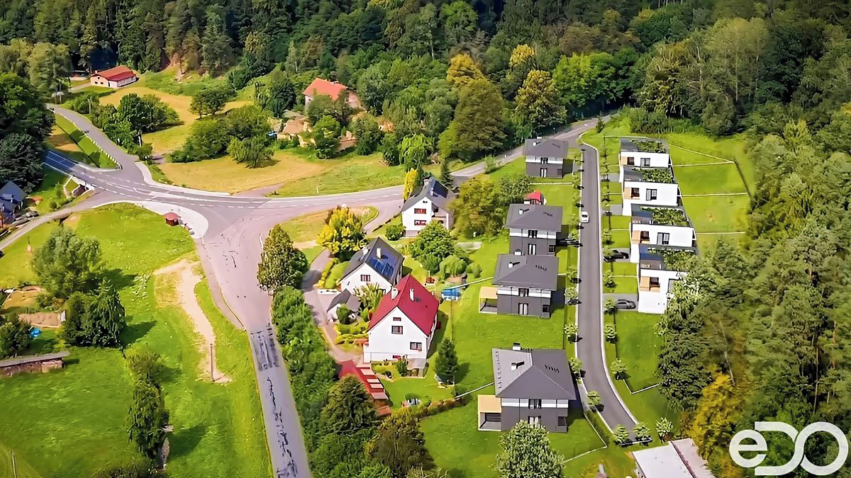 Prodej stavebního pozemku 1563 m² – fotografie 2
