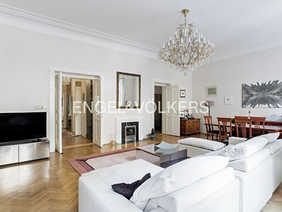 Pronájem bytu 3+1, 125 m² (3 z 10)