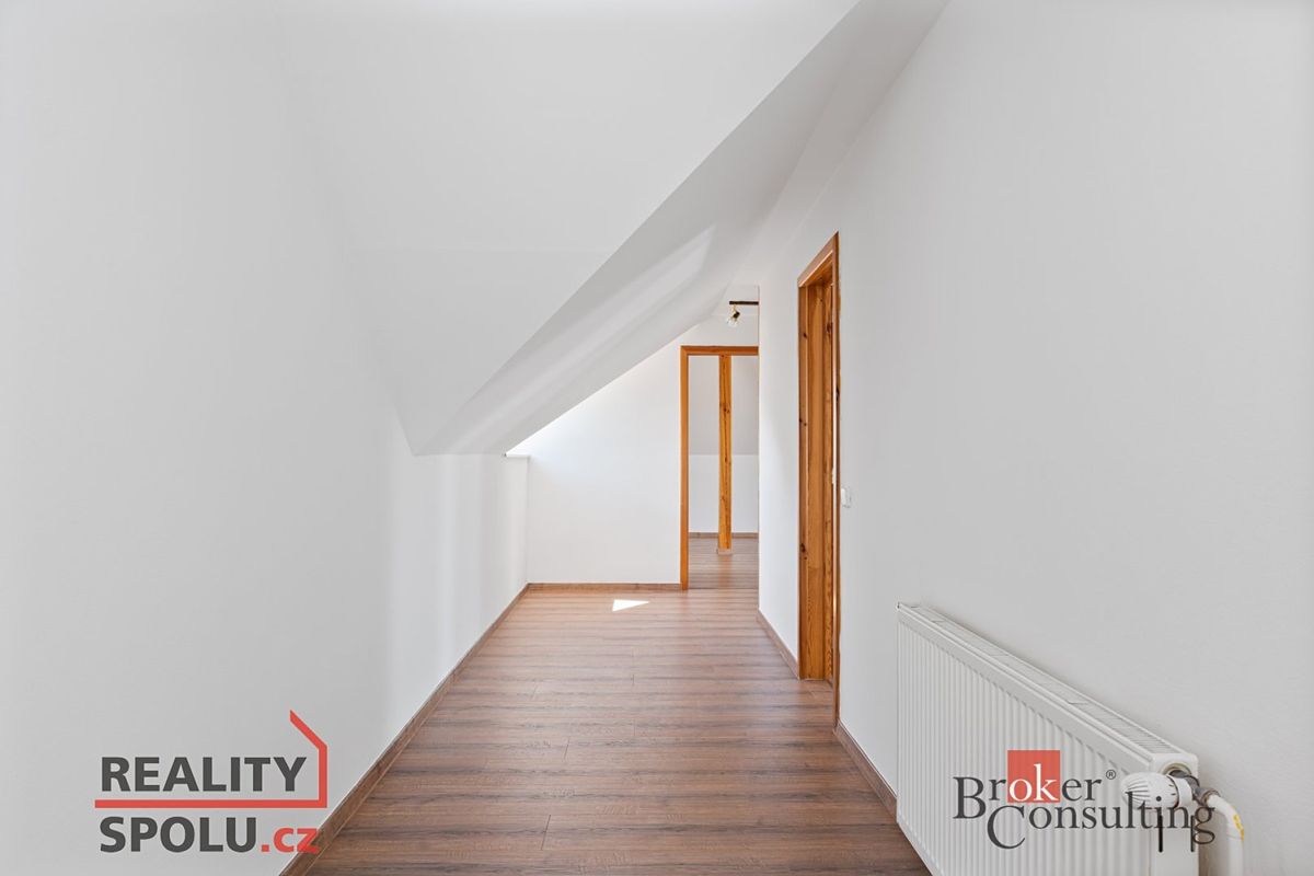 Pronájem bytu 3+kk 110 m² – fotografie 4
