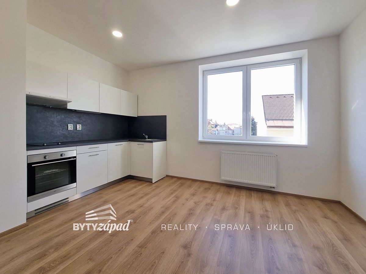 Pronájem bytu 1+kk 31 m²