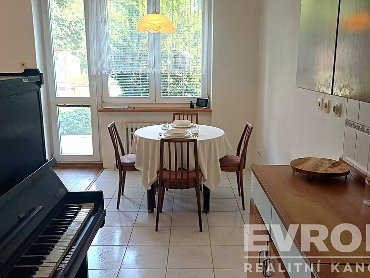 Prodej domu, 115 m² (2 z 19)
