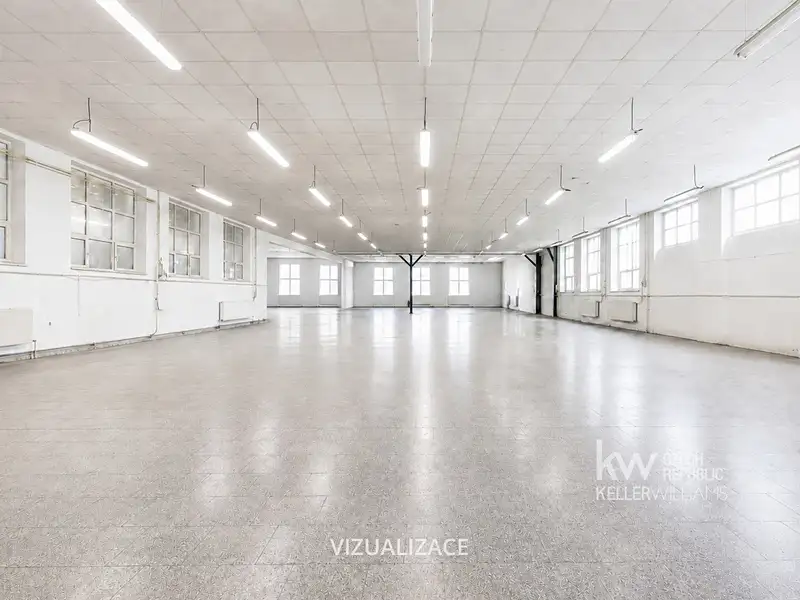 Pronájem skladového prostoru 700 m², Jihlava – náhled fotky 1