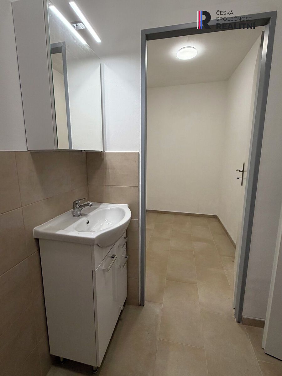 Pronájem bytu 3+kk 96 m² – fotografie 5
