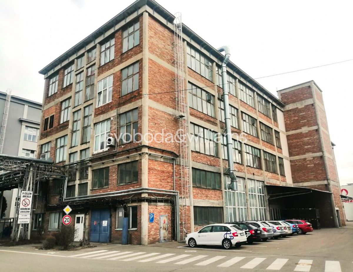 Pronájem výrobní haly, prostoru 986 m², Břeclav – fotka 1 z 3