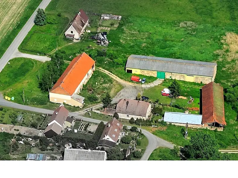 Prodej komerční nemovitosti 1530 m², Stráž – náhled fotky 2