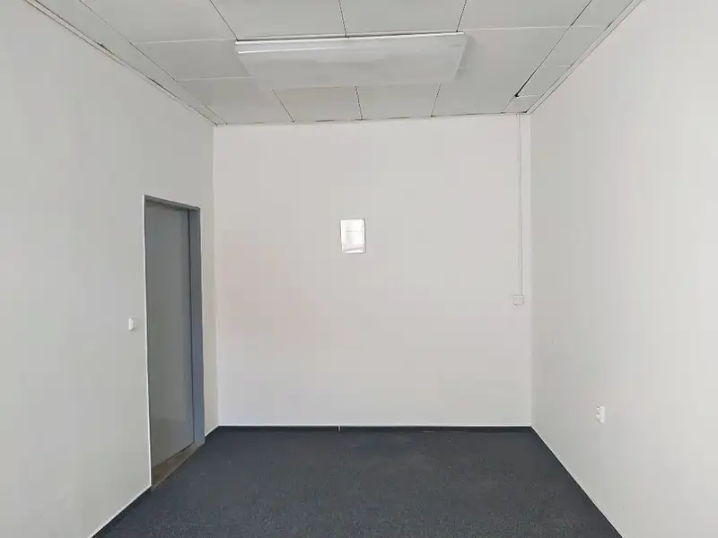 Pronájem kanceláře 15 m², Brno – náhled fotky 3