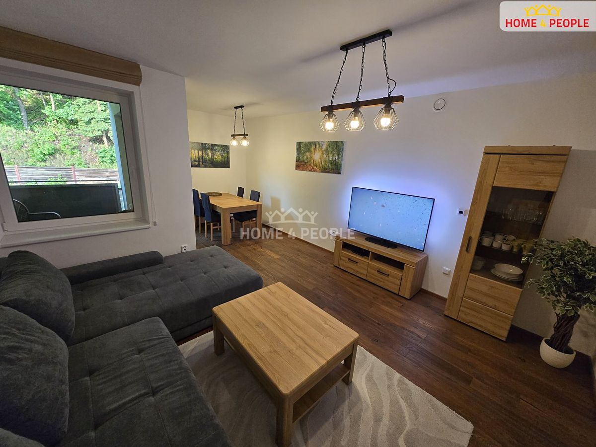 Pronájem bytu 3+1 80 m² – fotografie 3