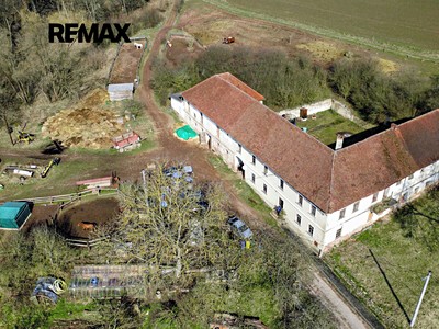 Prodej  zemědělské usedlosti 951 m², pozemek 12 336 m²