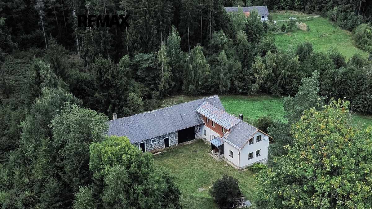 Prodej rodinného domu 160 m², pozemek 1902 m² – fotografie 4