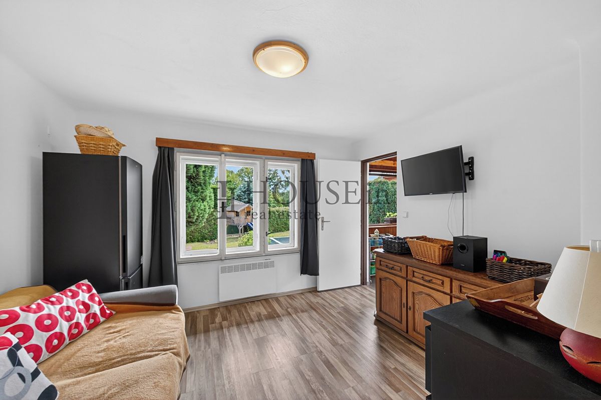 Prodej chaty 40 m², pozemek 671 m² – fotografie 3