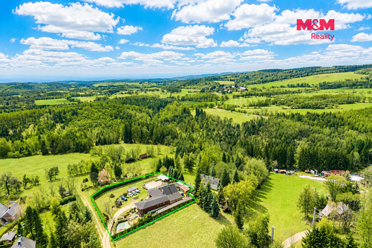 Prodej rodinného domu 384 m², pozemek 2948 m² – fotografie 3