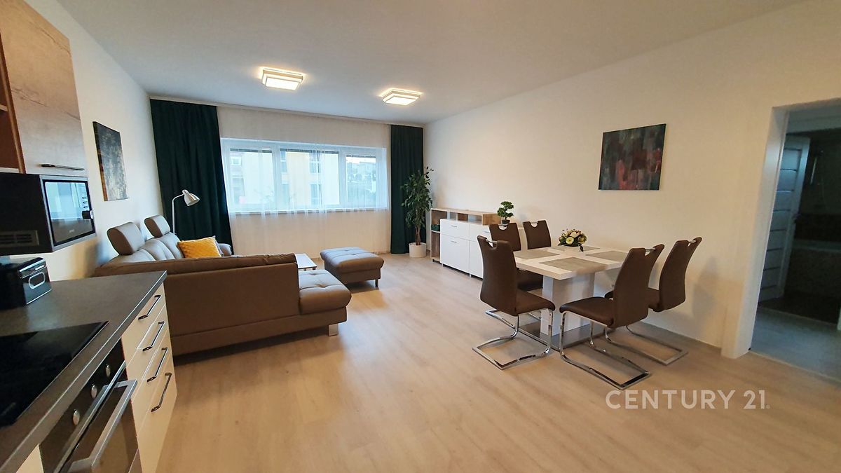 Pronájem bytu 3+kk 78 m² – fotografie 2