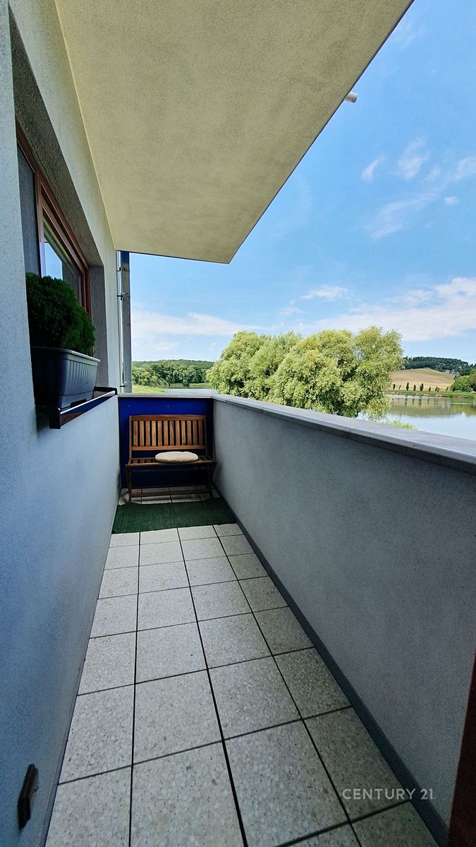 Pronájem bytu 3+kk 78 m² – fotografie 4