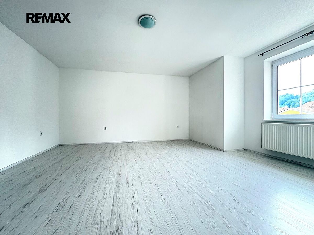Pronájem bytu 4+1 130 m² – fotografie 4