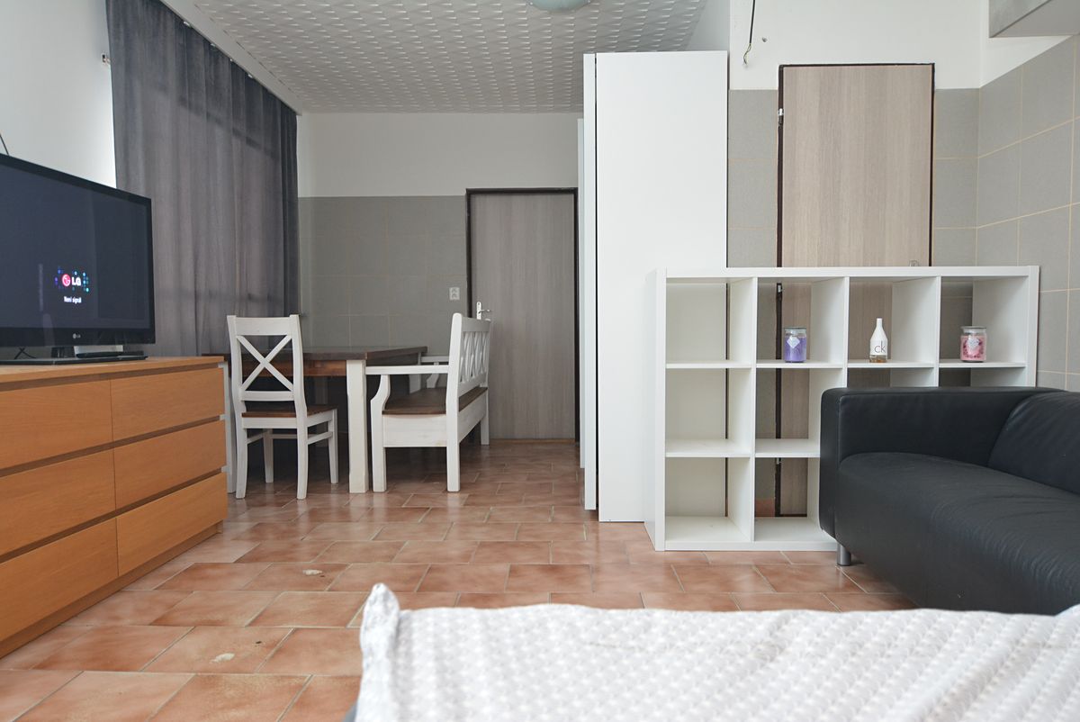 Prodej rodinného domu 41 m², pozemek 114 m² – fotografie 2